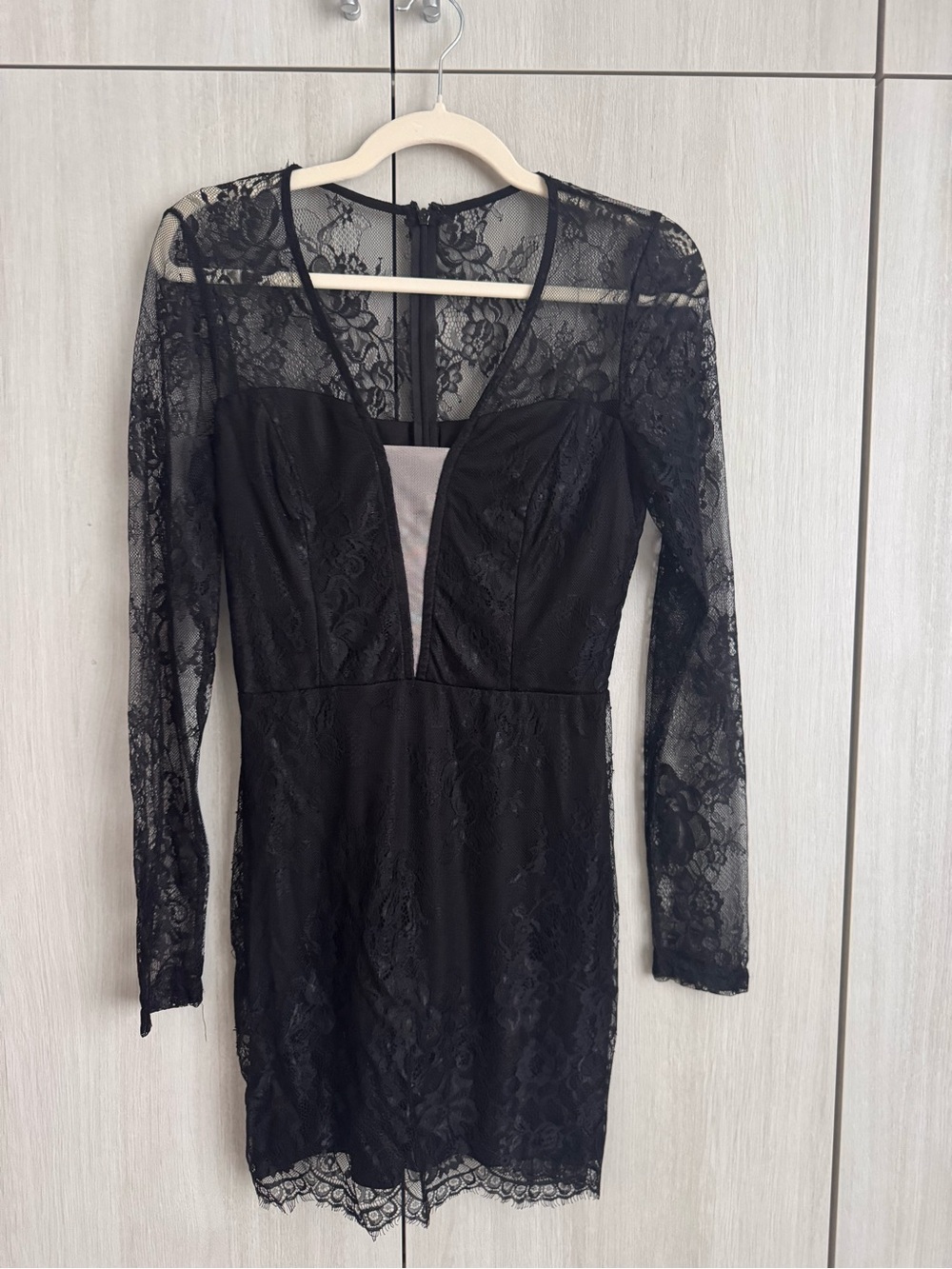 Lulu's Black Lace Long-Sleeve Mini Dress